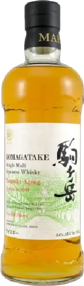 Een fles Mars Komagatake, uit het schap in de winkel in Bathmen