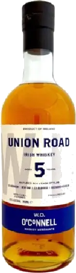 Een fles O’Connel, uit het schap in de winkel in Bathmen
