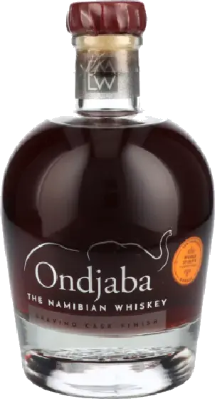 Een fles Ondjaba, uit het schap in de winkel in Bathmen