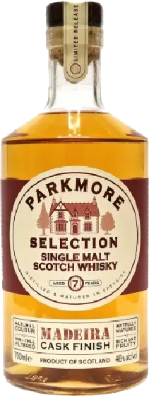 Een fles Parkmore, uit het schap in de winkel in Bathmen