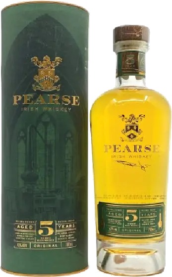 Een fles Pearse Lyons, uit het schap in de winkel in Bathmen