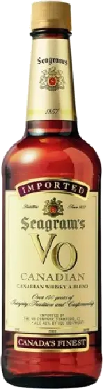 Een fles Seagram’s, uit het schap in de winkel in Bathmen