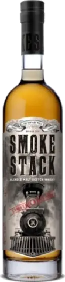 Een fles Smoke Stack, uit het schap in de winkel in Bathmen