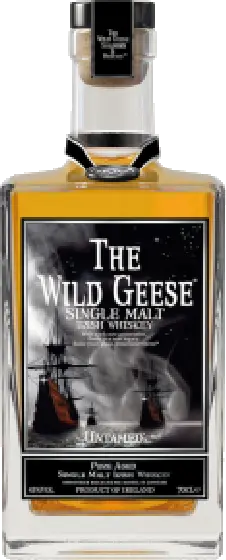 Een fles The Wild Geese, uit het schap in de winkel in Bathmen