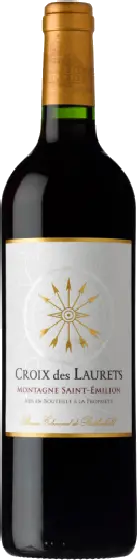 Een fles Croix des Laurets, uit het schap in de winkel in Bathmen