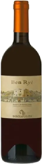 Een fles Donnafugata, uit het schap in de winkel in Bathmen