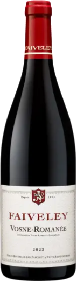 Een fles Faiveley, uit het schap in de winkel in Bathmen