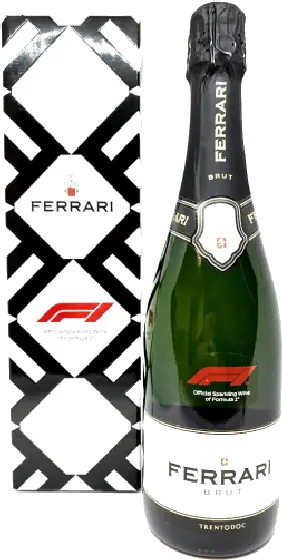 Een fles FERRARI, uit het schap in de winkel in Bathmen