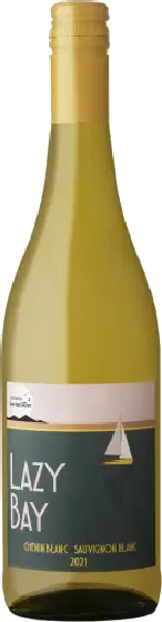 Een fles Lazy Bay, uit het schap in de winkel in Bathmen