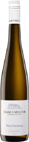 Een fles Markus Molitor, uit het schap in de winkel in Bathmen