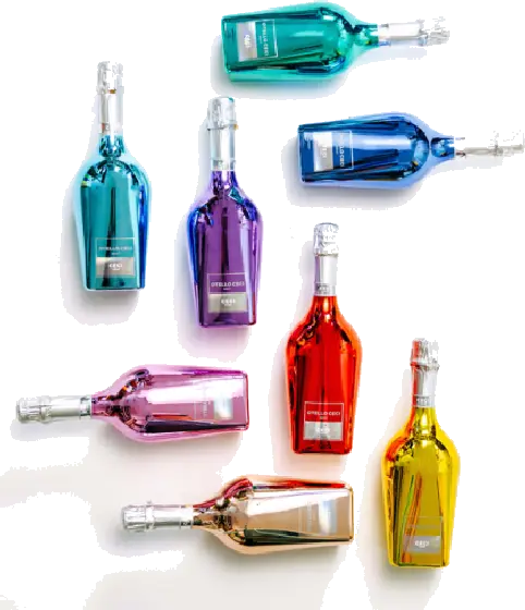 Een fles Otello, uit het schap in de winkel in Bathmen