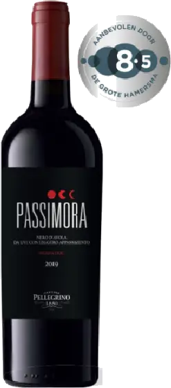 Een fles Passimora, uit het schap in de winkel in Bathmen