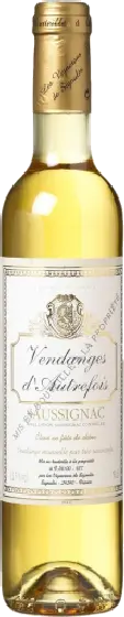 Een fles Vendanges, uit het schap in de winkel in Bathmen