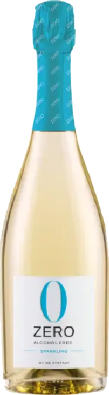 Een fles Zero, uit het schap in de winkel in Bathmen