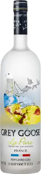 Een fles Grey Goose, uit het schap in de winkel in Bathmen