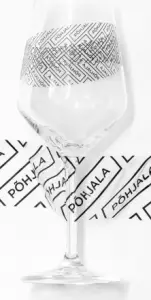 Glas Pohjala Glas Op Voet 37 cl. van Pohjala, bij slijterij ’t Bockje in Bathmen