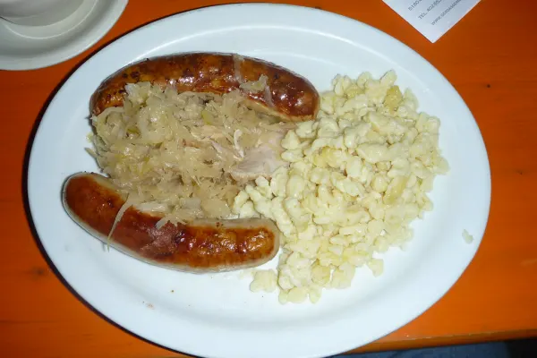 Braadworst met zuurkool