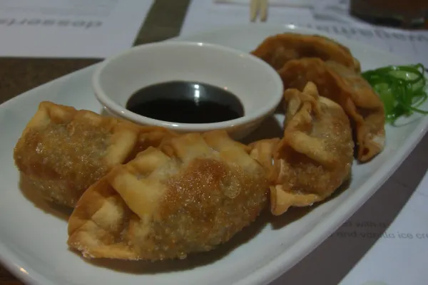 Gyoza met sojasaus