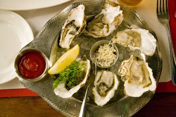 Oesters naturel met citroen