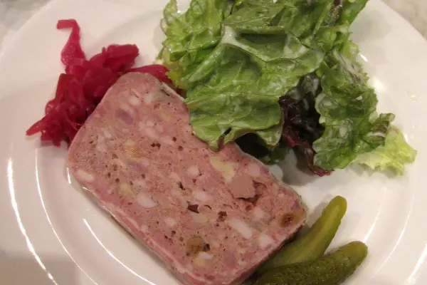 Pâté de campagne met augurk