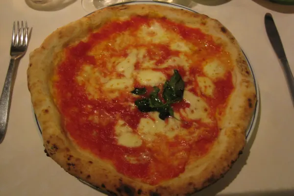 Pizza margherita