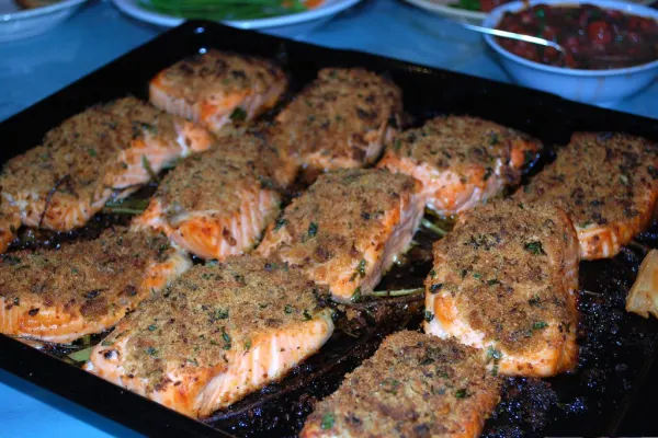 Zalm uit de oven met dille en citroen