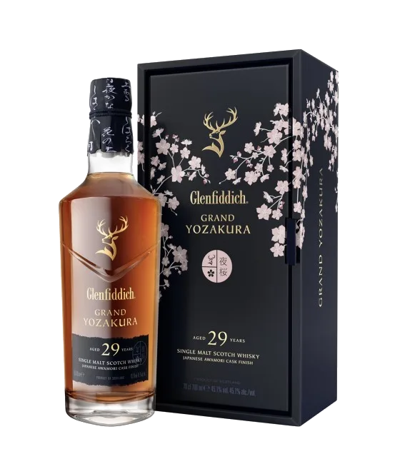 Glenfiddich 29Y Grand Yozakura, fles bij slijterij t Bockje in Bathmen