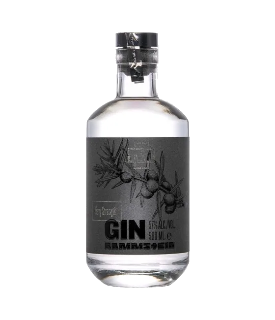 Rammstein Gin Navy Strength, fles bij slijterij t Bockje in Bathmen
