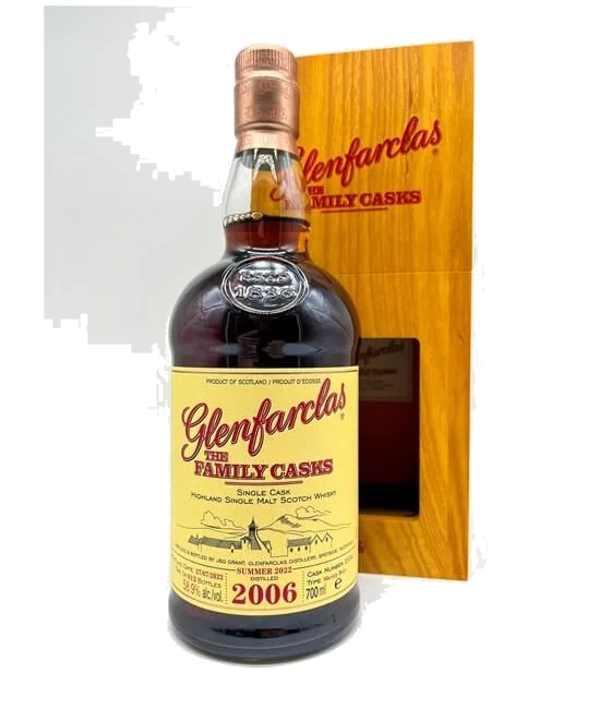 Glenfarclas the family casks 2006, fles bij slijterij t Bockje in Bathmen