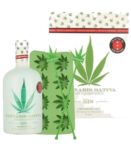 Cannabis Sativa Gin Giftpack, fles bij slijterij t Bockje in Bathmen