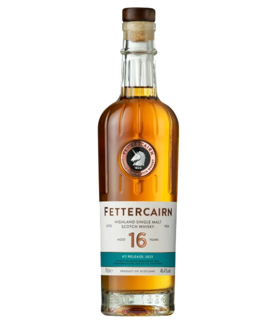 Fettercairn 16 Years Old 4th Release 2023, fles bij slijterij t Bockje in Bathmen