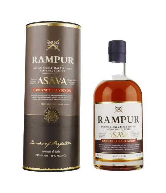 Rampur Asava Indian Single Malt Whisky, fles bij slijterij t Bockje in Bathmen