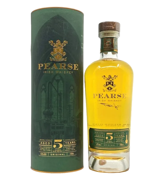 Pearse 5YO Original Irish Whiskey, fles bij slijterij t Bockje in Bathmen