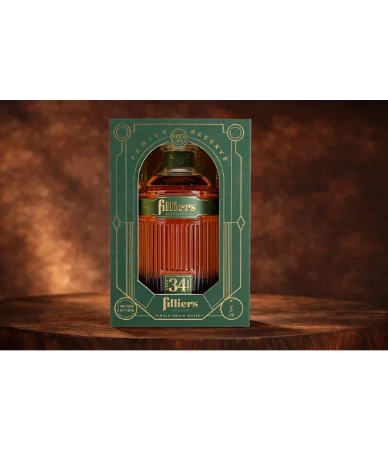 Filliers Single Grain Whisky 34 Years Old Family Reserve