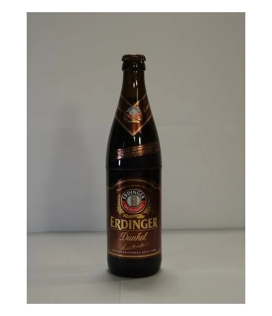 Erdinger Dunkel, fles bij slijterij t Bockje in Bathmen