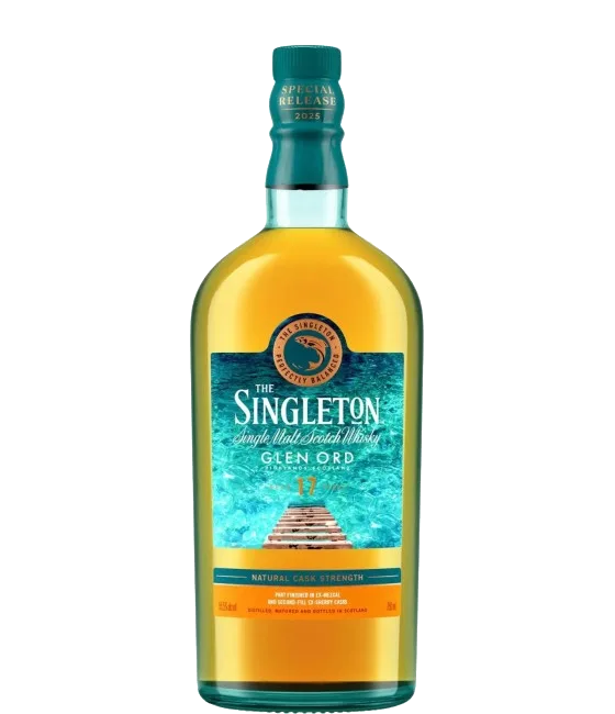 Singleton of Glen Ord Into The Blue 17 Years Old, fles bij slijterij t Bockje in Bathmen