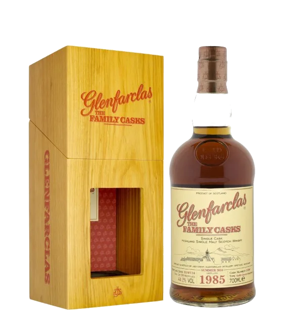 Glenfarclas 1985 The Family Casks, fles bij slijterij t Bockje in Bathmen