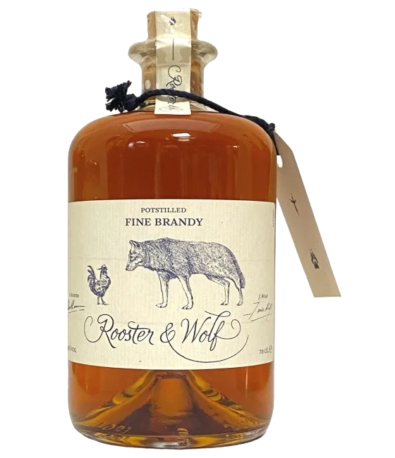 Rooster en Wolf Fine Brandy, fles bij slijterij t Bockje in Bathmen