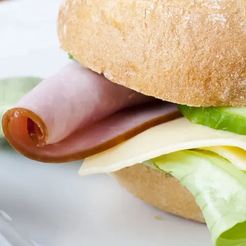 Lunch Brunch Courant