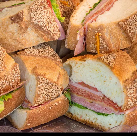 Lunch & Brunch Voldaan met drinken