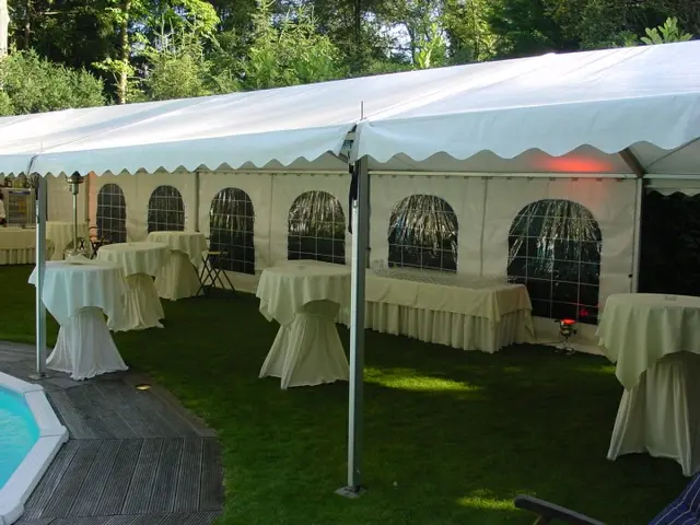 Partytent 5 meter, foto 7 van 8