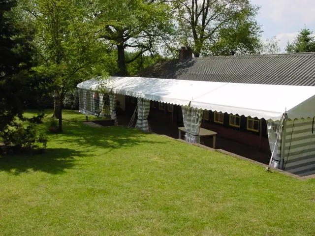 Partytent 3 meter, foto 3 van 8