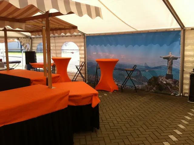 Themazeilen, foto 1 van 8